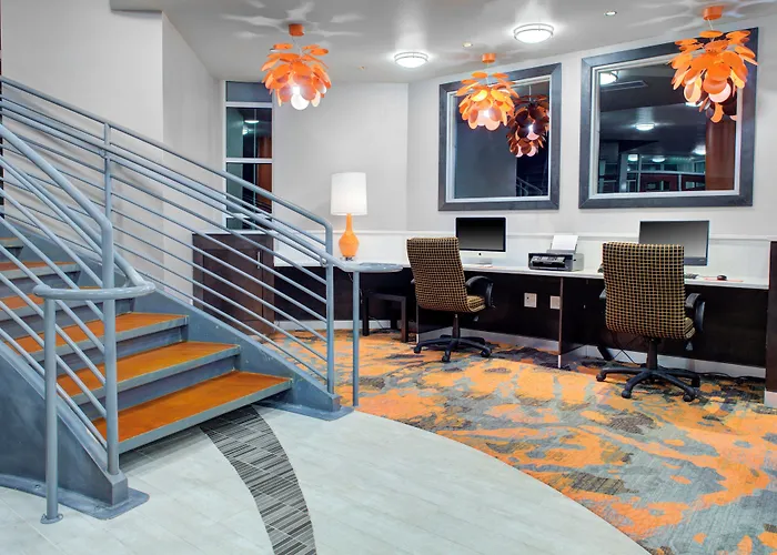 Holiday Inn Windsor - Wine Country By Ihg